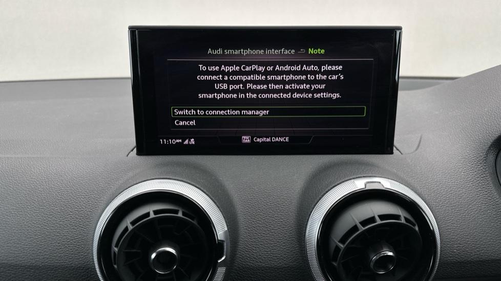 Apple Car Play & Android Auto