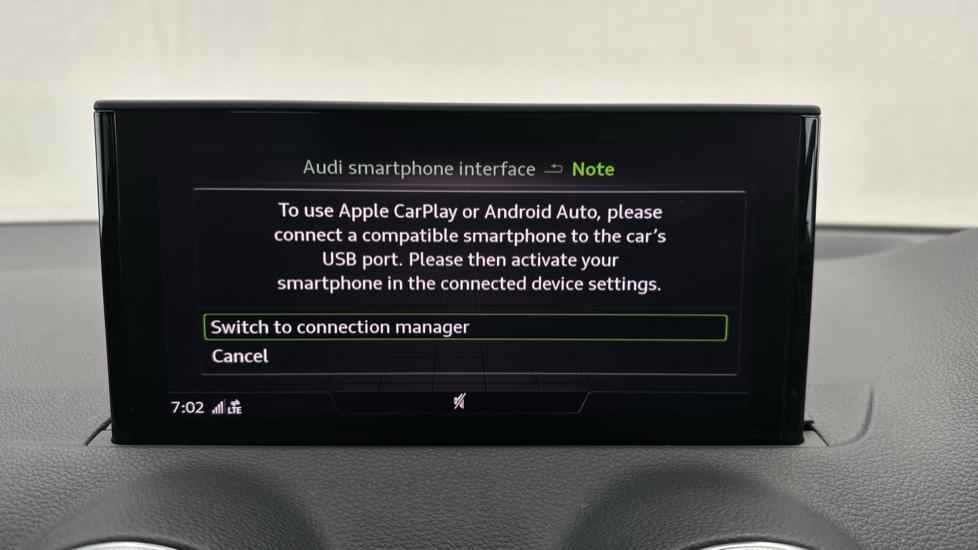 Apple Car Play & Android Auto