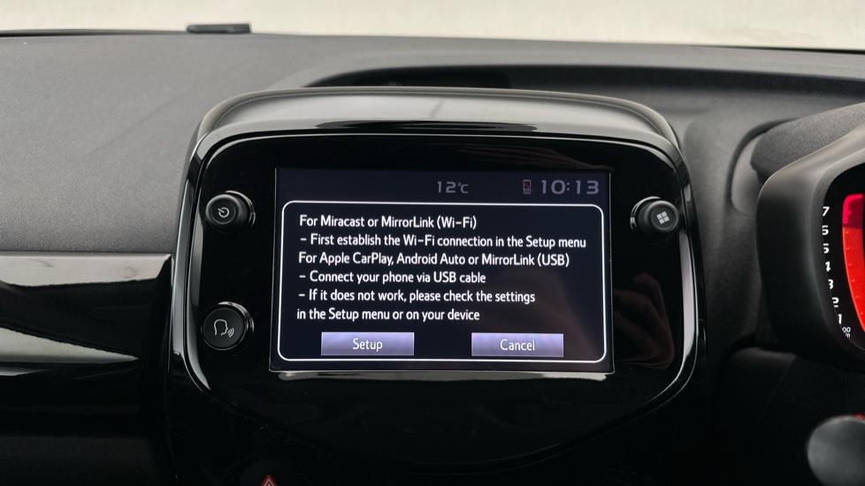 Apple Car Play & Android Auto