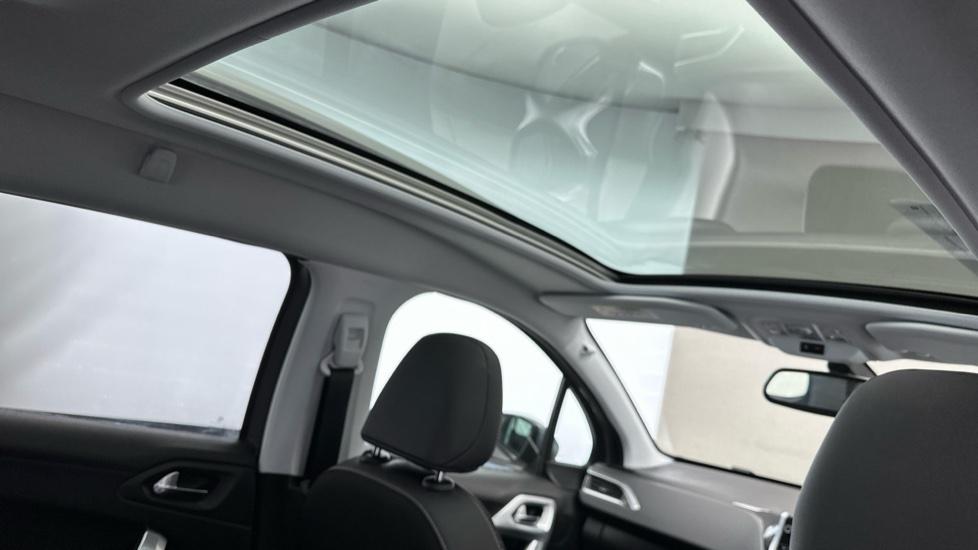 Panoramic Roof