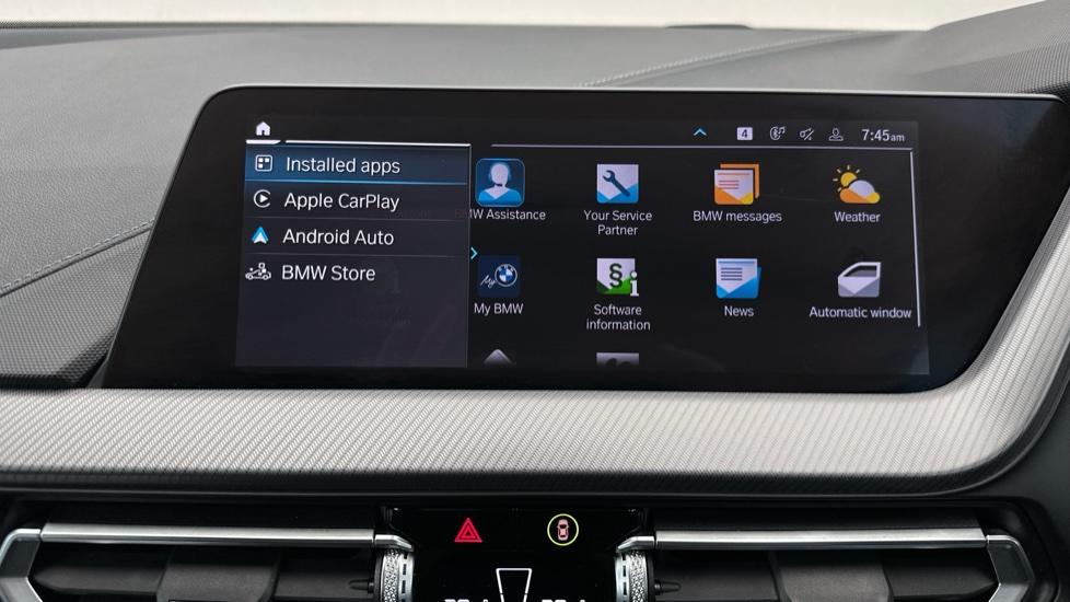 Apple Car Play & Android Auto