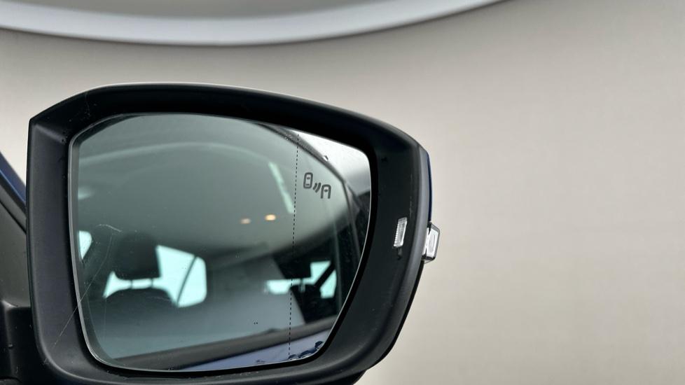 Blind Spot Monitoring System 