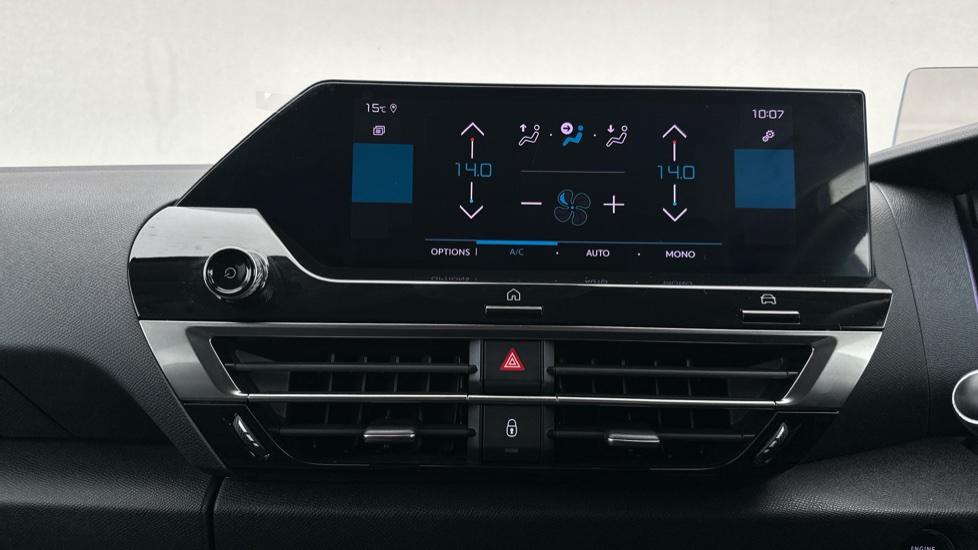 Air Conditioning /Dual Climate Control 