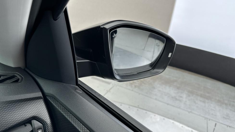 Blind Spot Monitoring System 