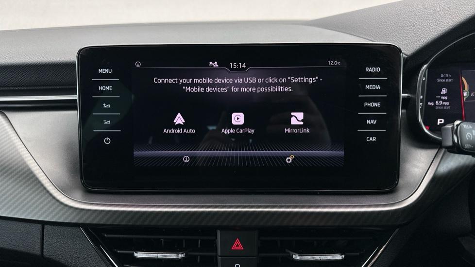 Apple Car Play & Android Auto