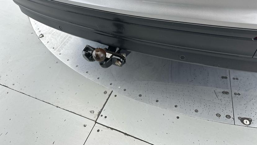 Rear Parking Sensors / Tow Bar