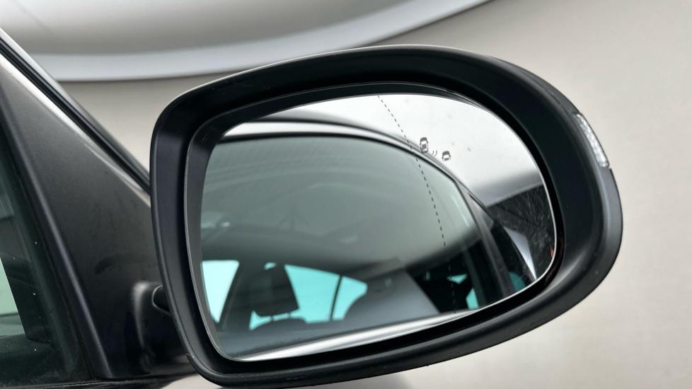 Blind spot monitoring 