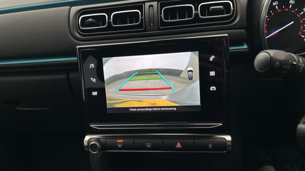 Rear View Camera/Park Pilot 