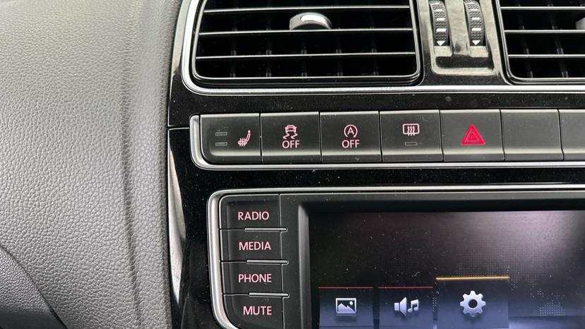 Heated Seats / Auto Stop/Start