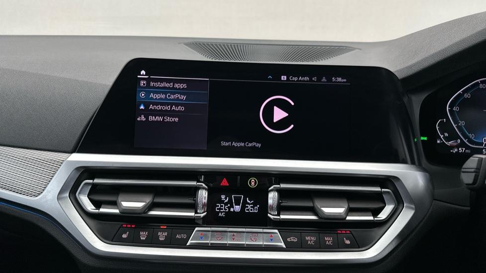 Apple Car Play & Android Auto