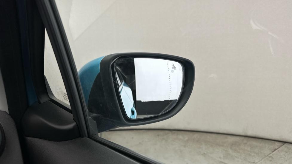 Blind Spot Monitoring System 