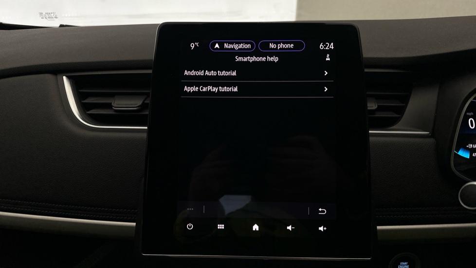 Apple Car Play & Android Auto