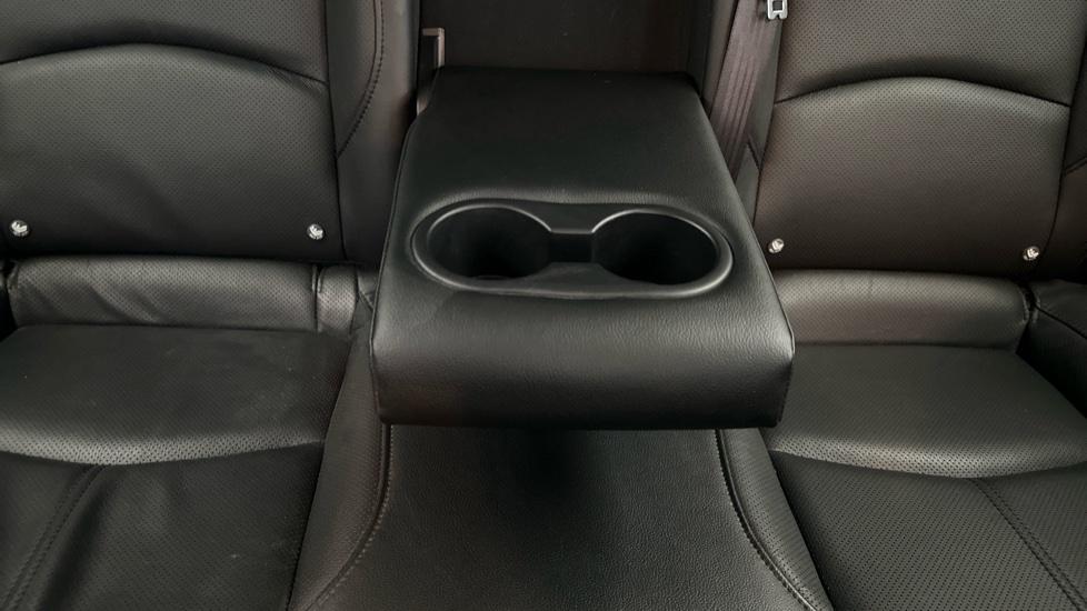 Rear Armrest/ Cup Holder