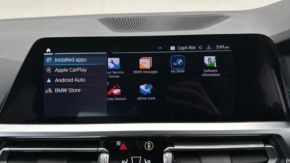 Apple Car Play & Android Auto