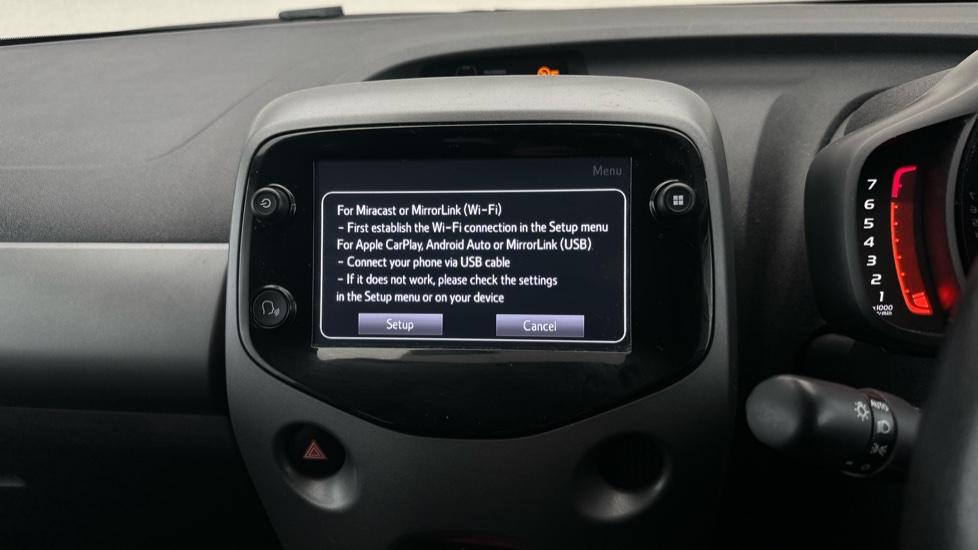 Apple Car Play & Android Auto