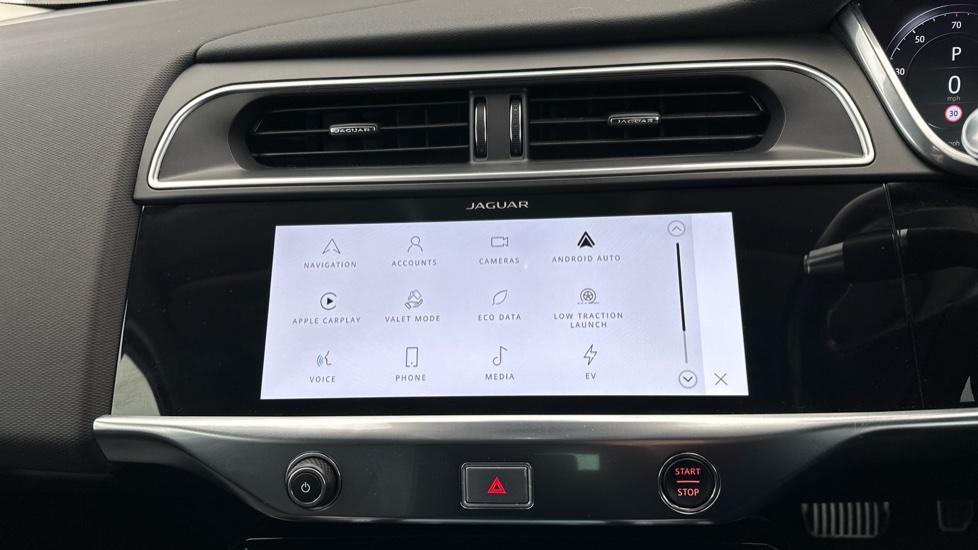 Apple Car Play & Android Auto