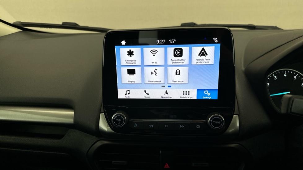 Apple Car Play & Android Auto