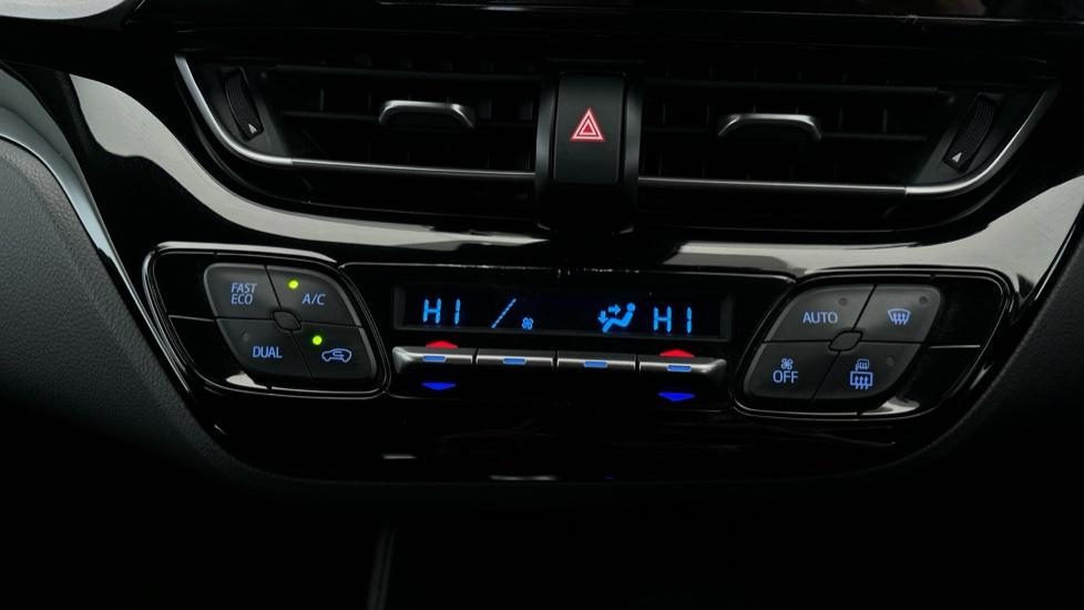 Air Conditioning /Dual Climate Control 