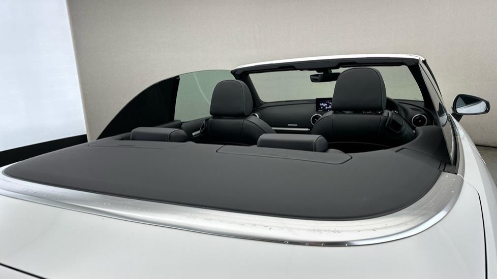 Convertible Roof 