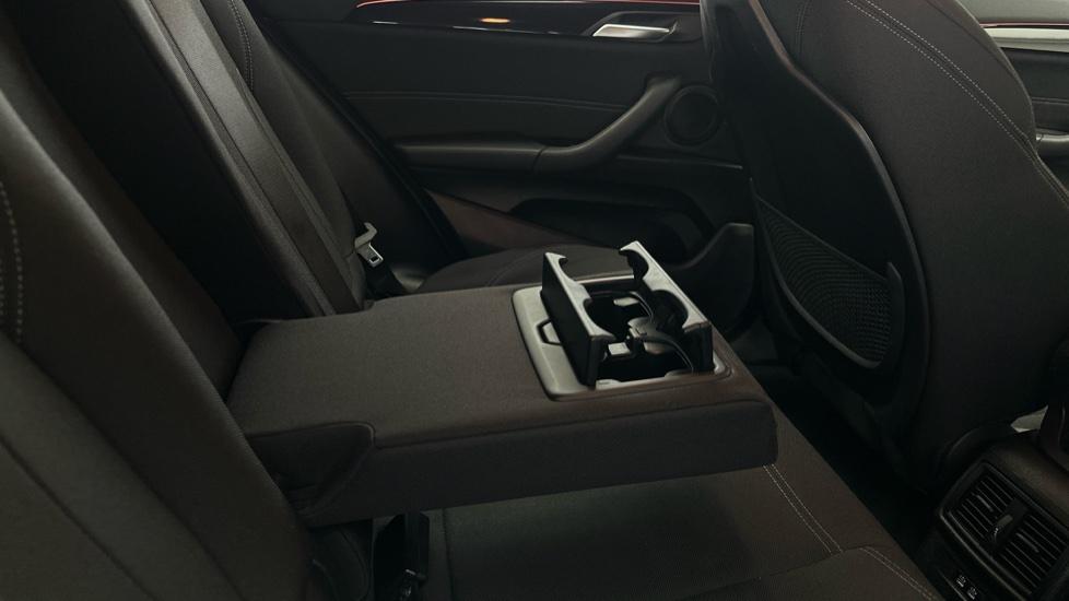 Rear Armrest/ Cup Holder