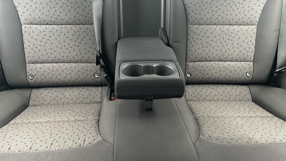 Rear Armrest/ Cup Holder