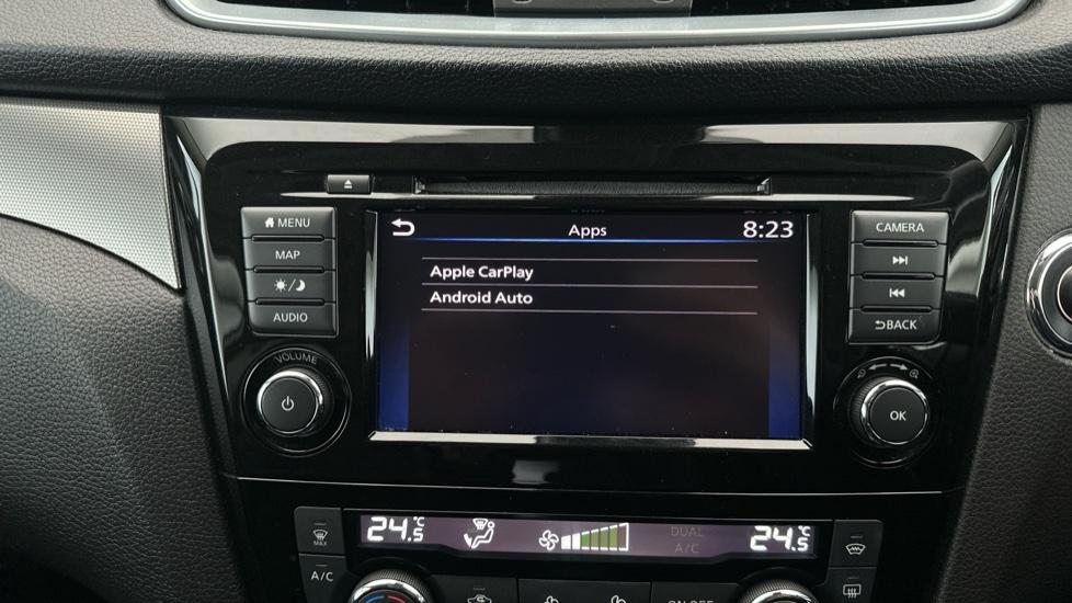 Apple Car Play & Android Auto