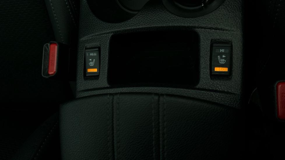 Heated Seats 