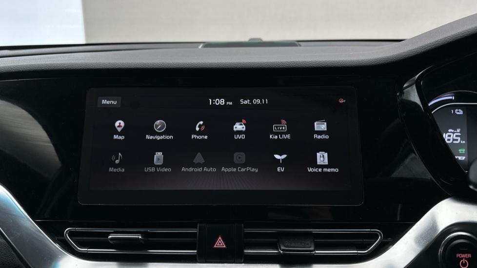 Apple Car Play & Android Auto