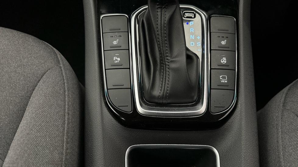 Heated Steering Wheel /Heated Seats 