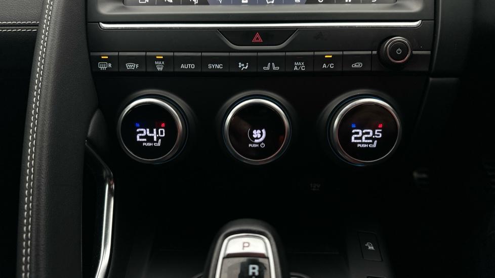 Air Conditioning /Dual Climate Control 