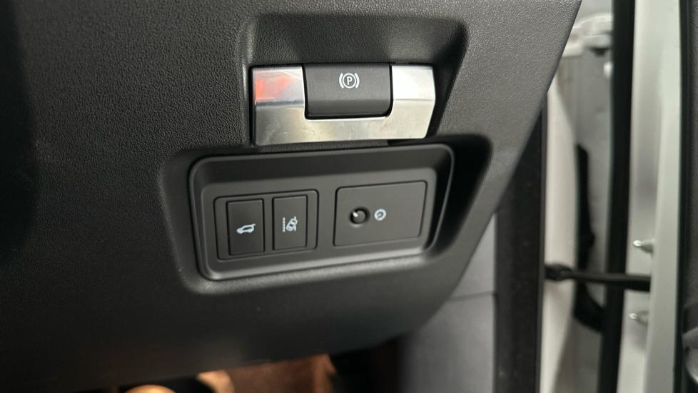 Electric Park Brake/Lane Assist 