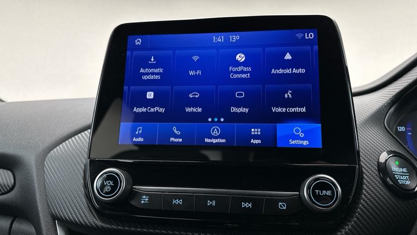 Apple Car Play & Android Auto