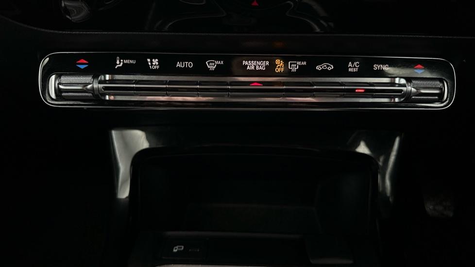 Air Conditioning /Dual Climate Control 