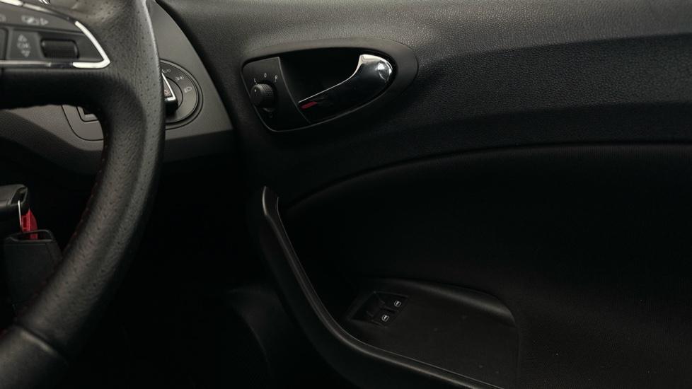 Electric Windows / Wing Mirrors 