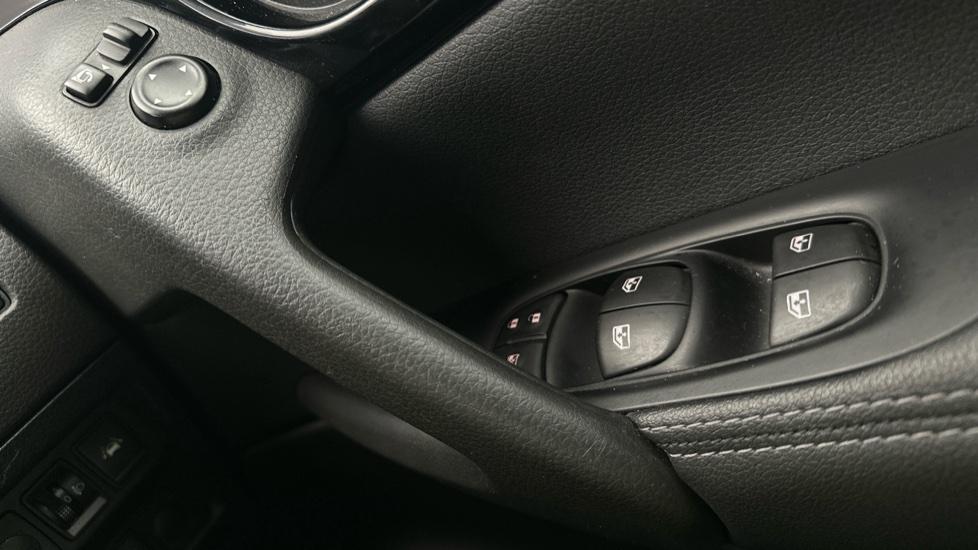 Electric Windows / Wing Mirrors 