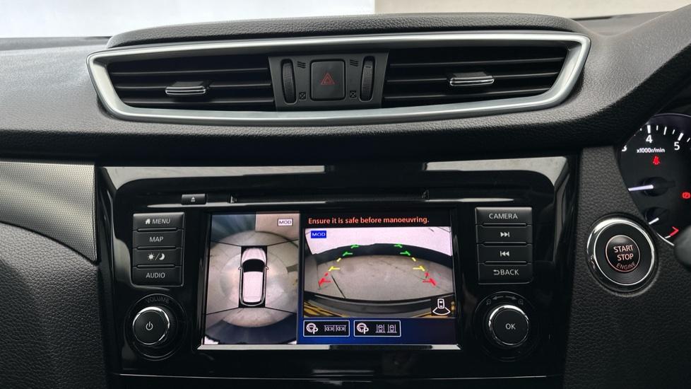 Rear View Camera / Auto Park 