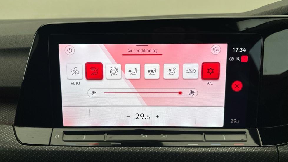 Air Conditioning /Dual Climate Control 