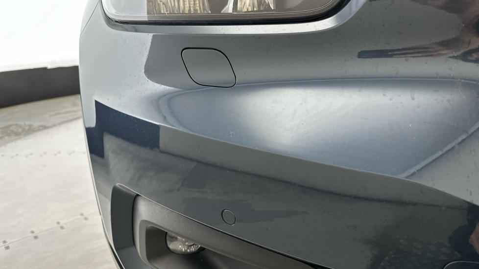 Headlight Washers / Front parking sensors 