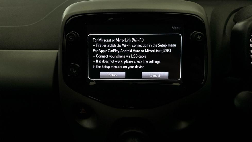 Apple Car Play & Android Auto