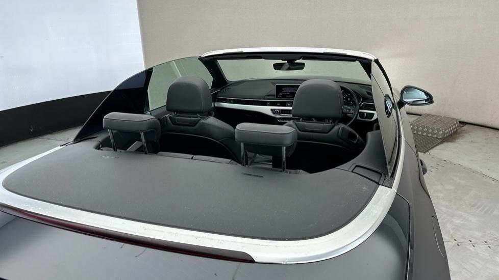  Convertible Roof