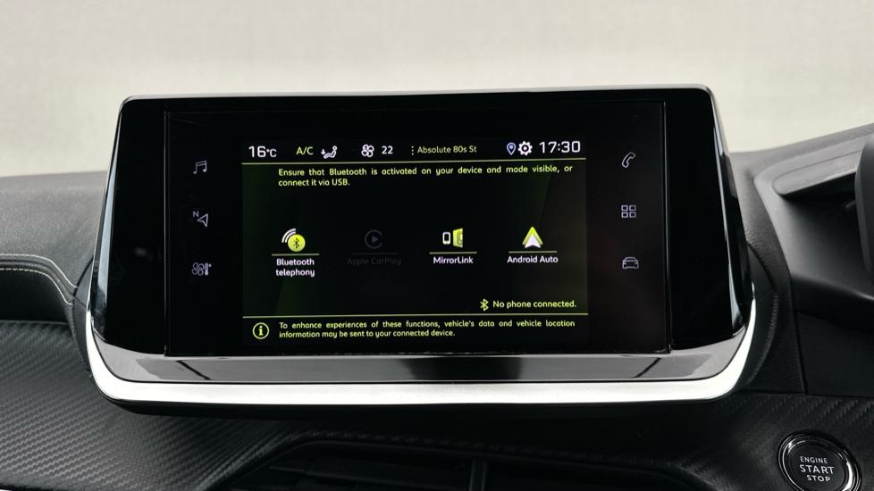 Bluetooth / Apple CarPlay / Android Auto 