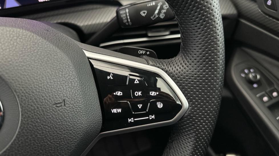 Paddle Shift/Heated Steering Wheel 