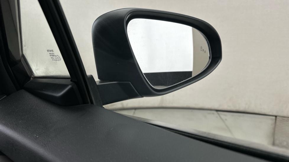 Blind Spot Monitoring System 