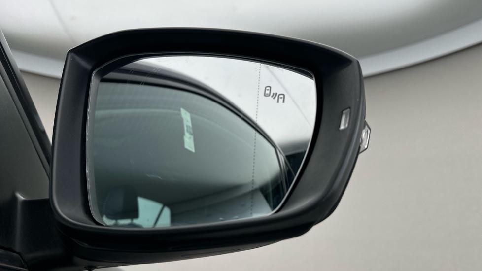 Blind Spot Monitoring System 