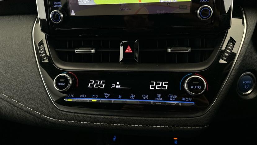 Air Conditioning /Dual Climate Control 