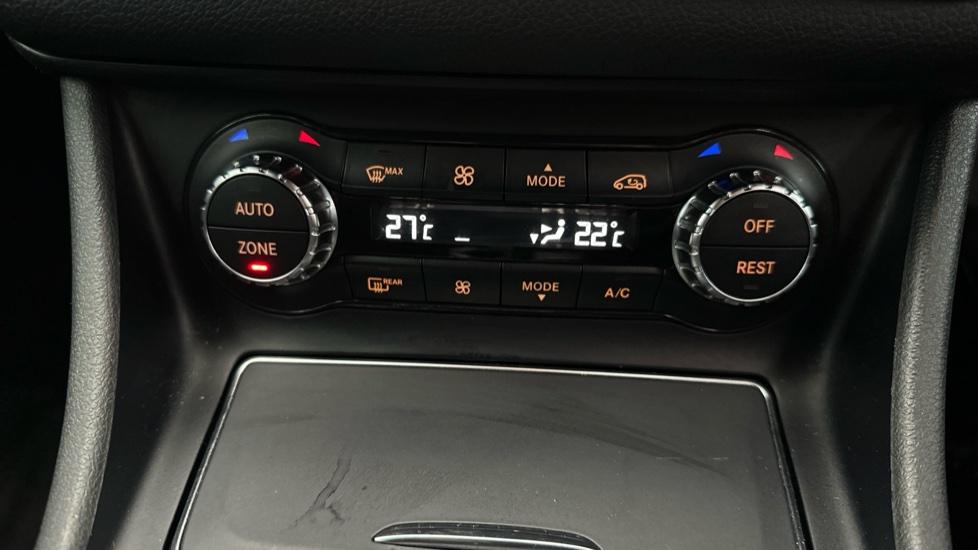 Air Conditioning /Dual Climate Control 