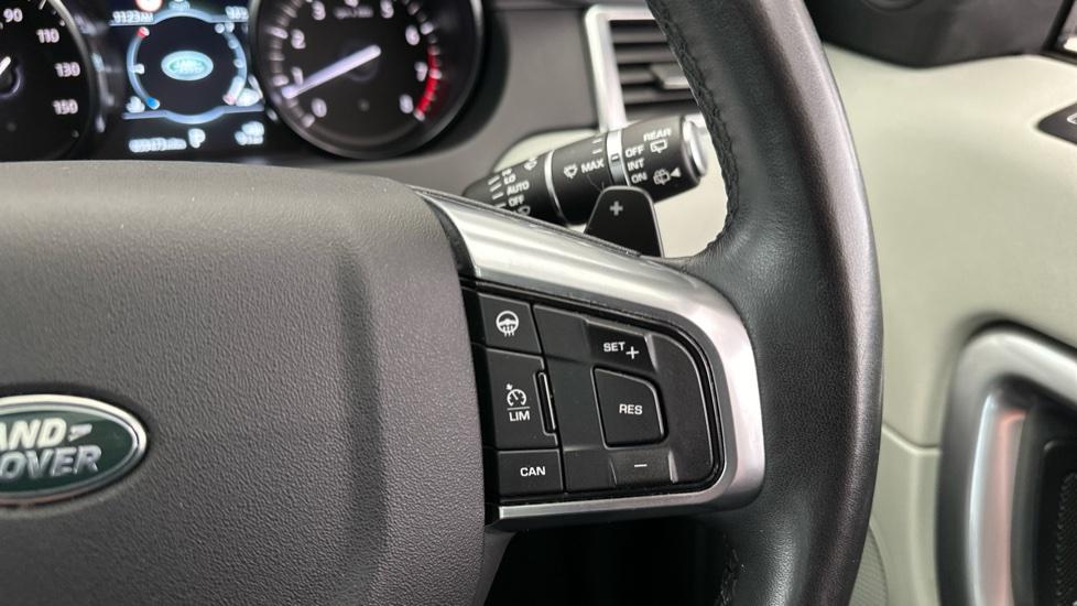 Cruise Control/Speed Limiter / Paddle Shift / Heated Steering Wheel 