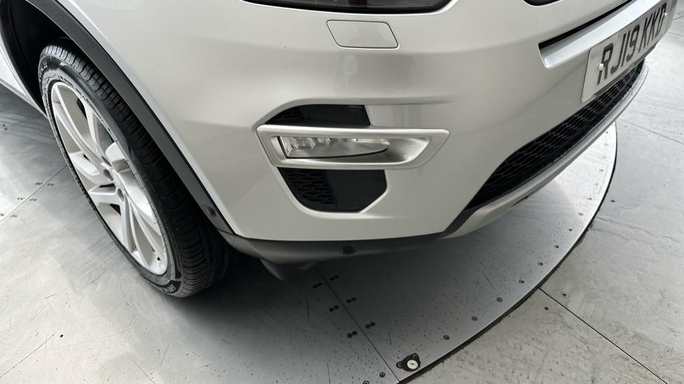 Headlight Washers / Front Parking Sensors 