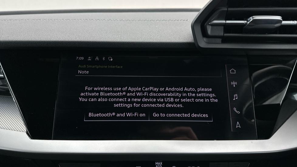 Apple Car Play & Android Auto