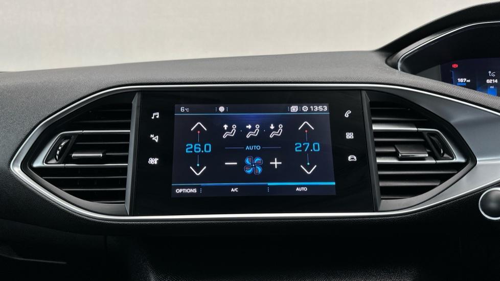 Air Conditioning /Dual Climate Control 